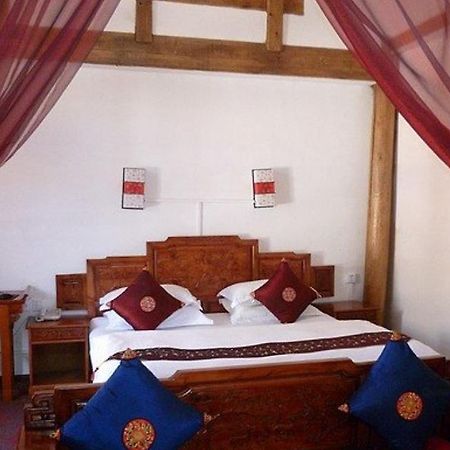 Lijiang Homeland Inn Courtyard 2 Экстерьер фото