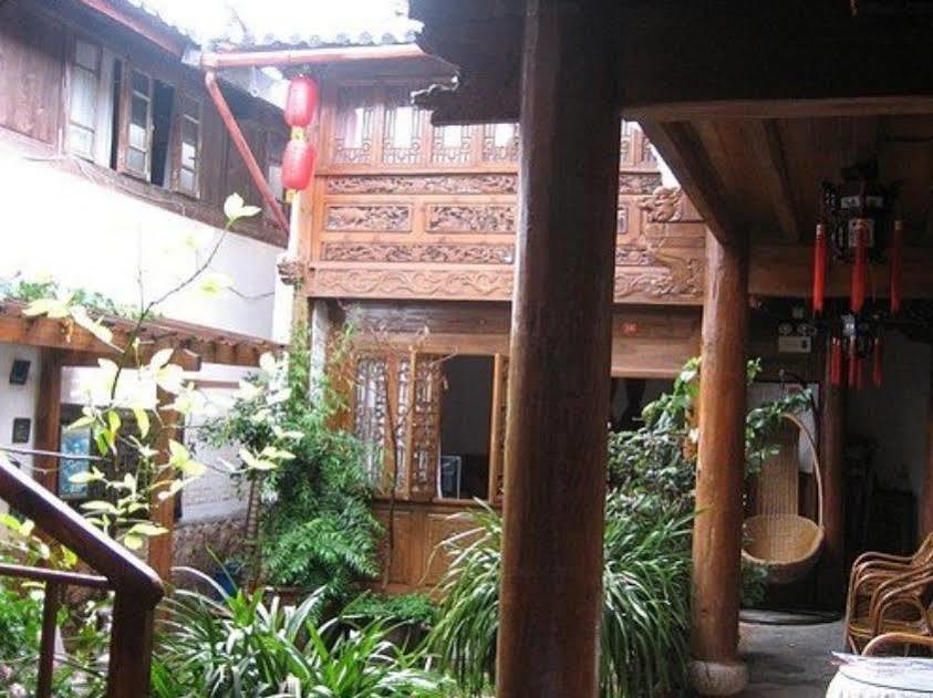 Lijiang Homeland Inn Courtyard 2 Экстерьер фото